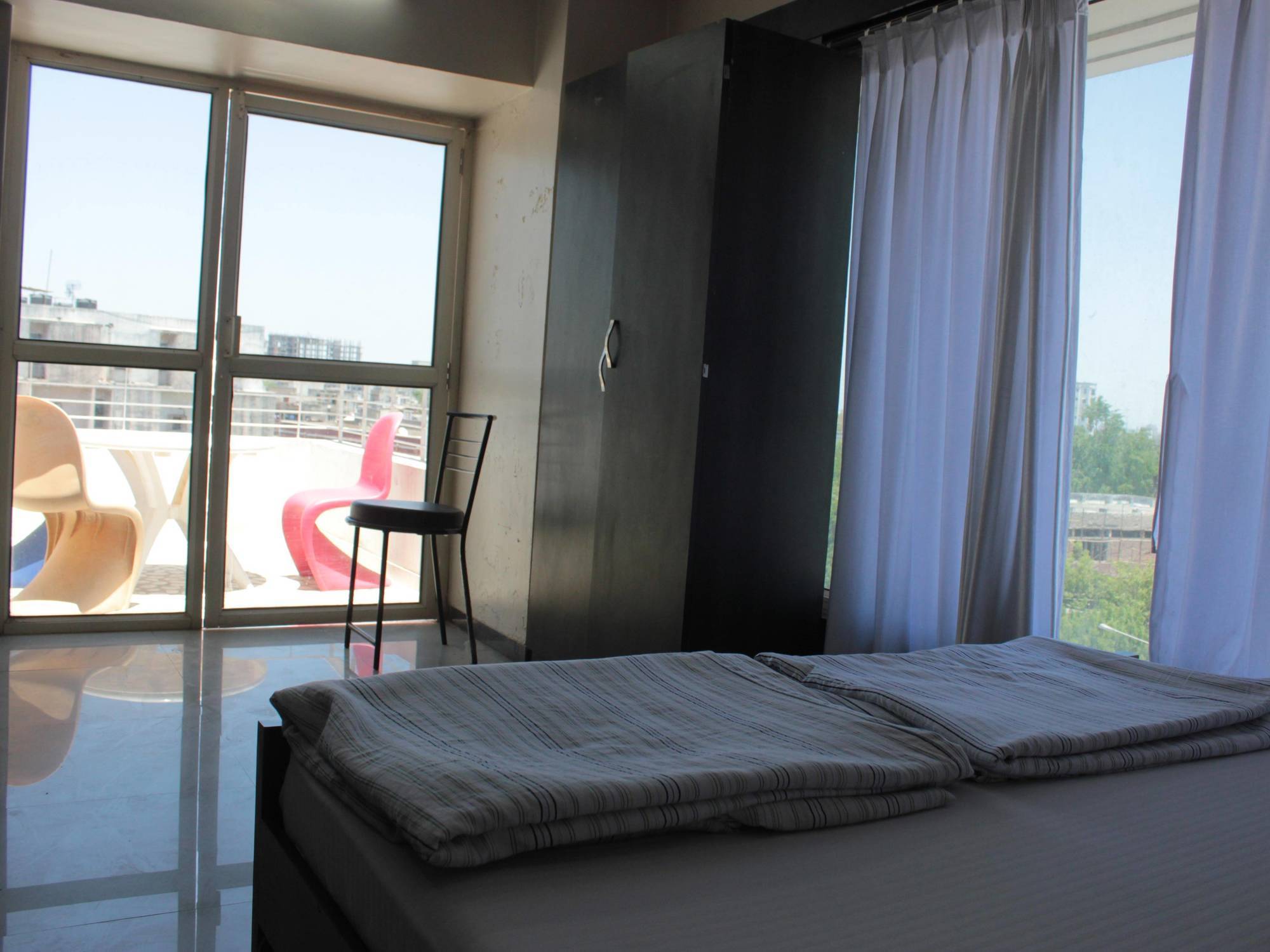 Hotel Apple Inn Ahmedabad Exterior foto